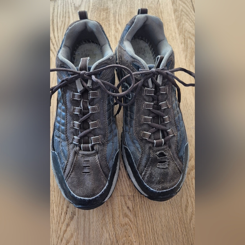 Skechers Men's Brown and Gray Athletic Lace-Up Sneakers